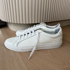 Common Projects White Achilles Low Sneakers